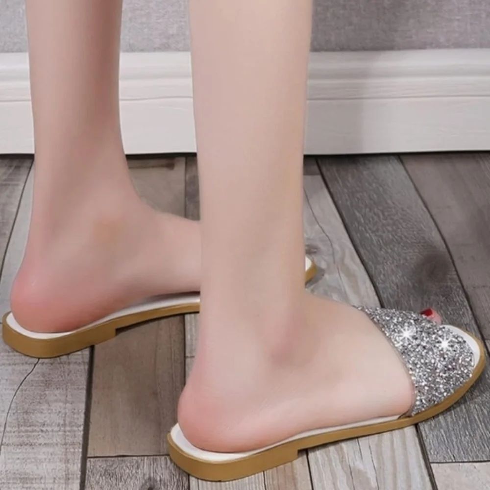 BRAND NEW MADDEN GIRL GLITTET RHINESTONE WOMEN's SANDALS